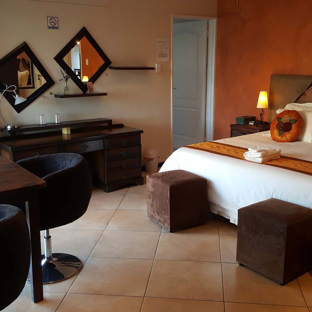 Lumleys Place Western Cape Gl - 