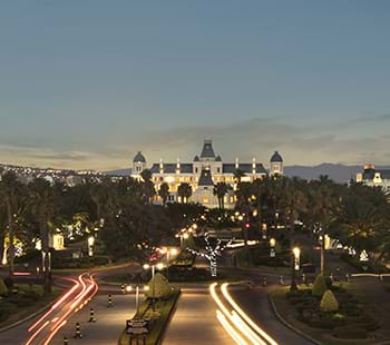 GrandWest Casino complex in Cape Town includes over 2 500 slot machines